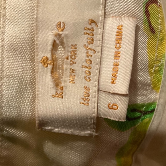 “KATE SPADE” ♠️ Lemon Print Fully Lined Skirt. - Picture 6 of 12